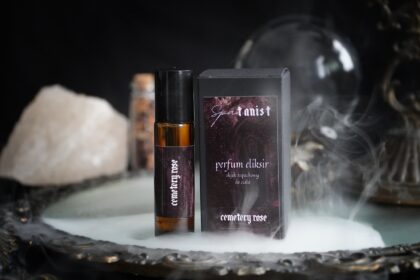 Perfum eliksir Cemetary Rose