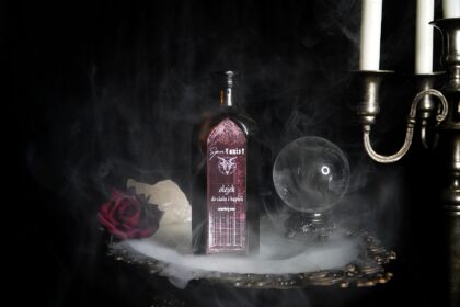 Olejek do ciała i kąpieli Cemetary Rose
